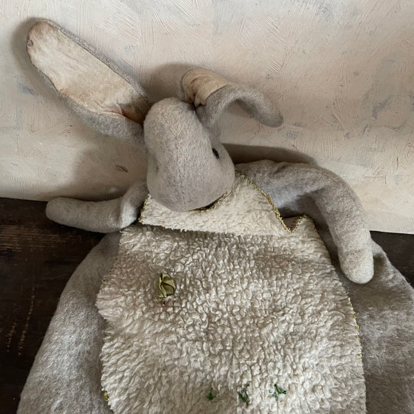 1920s Pyjama Rabbit Case