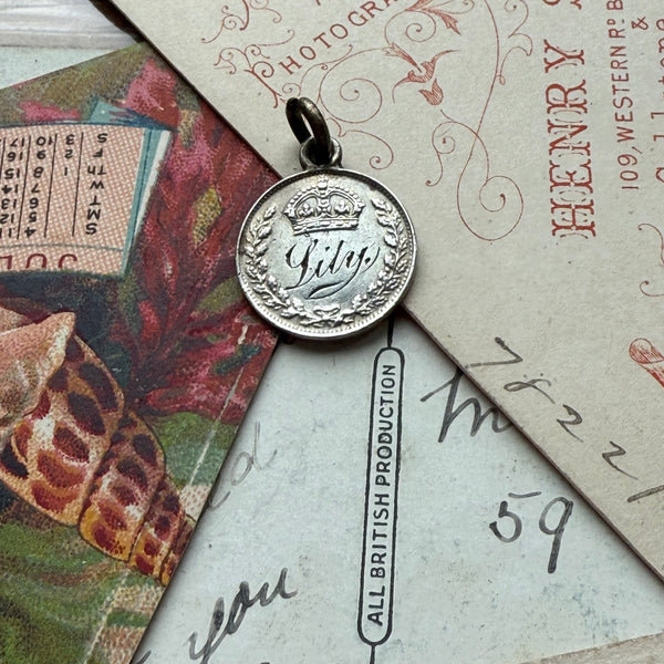 Victorian Lily Love Token Charm