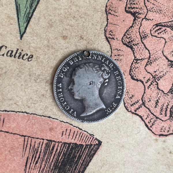 Victorian Maggie Love Token Charm
