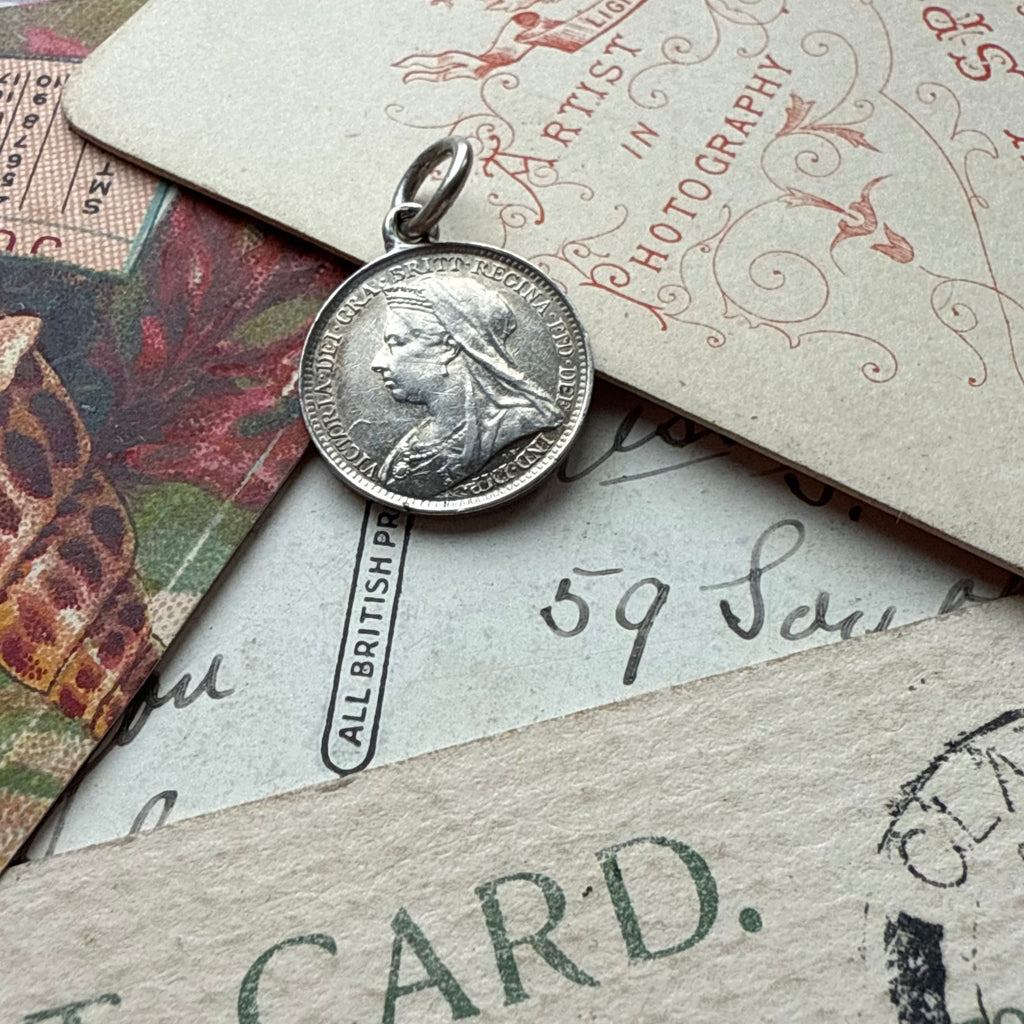 Ted Token Victorian Ted Love Token Charm – No.4 Vintage
