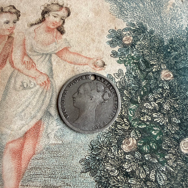 Victorian SR Love Token Charm