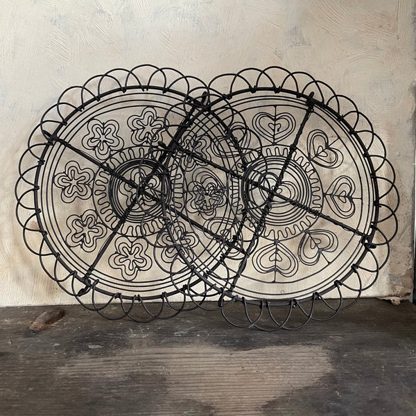 Pretty Metal Cooling Rack