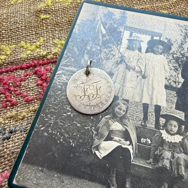 Victorian FF Love Token Charm