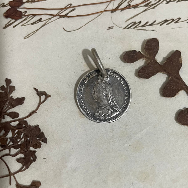 Victorian Colin Love Token Charm