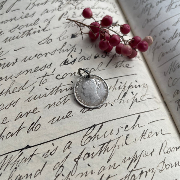 Victorian Alice Love Token Charm