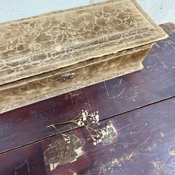 Antique Victorian Velvet Box