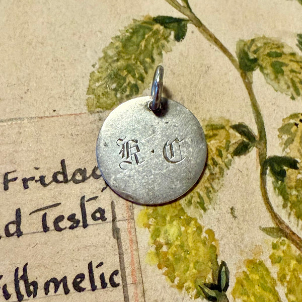 Victorian RC Love Token Charm
