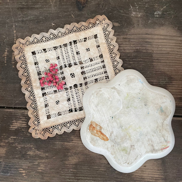 Vintage Flower Shape Ceramic Palette