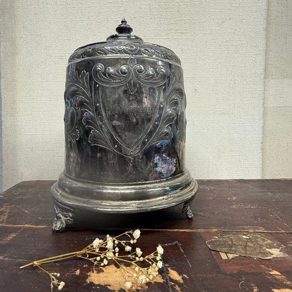 Beautiful Antique 1903 Pot