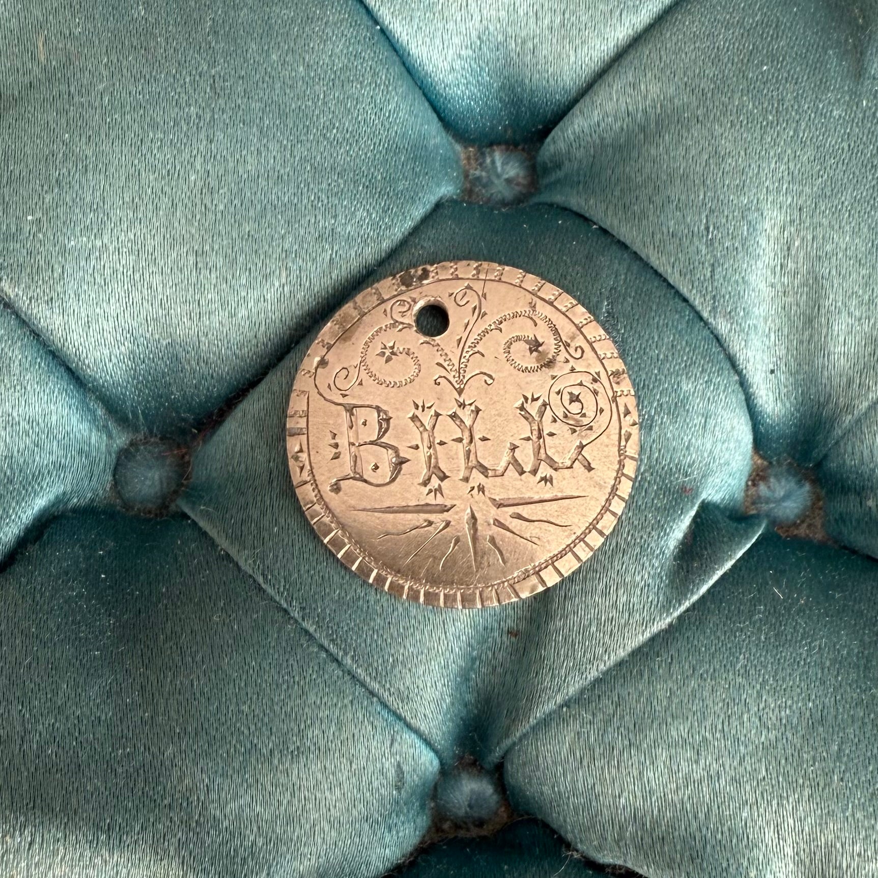 Victorian Bill Love Token Charm