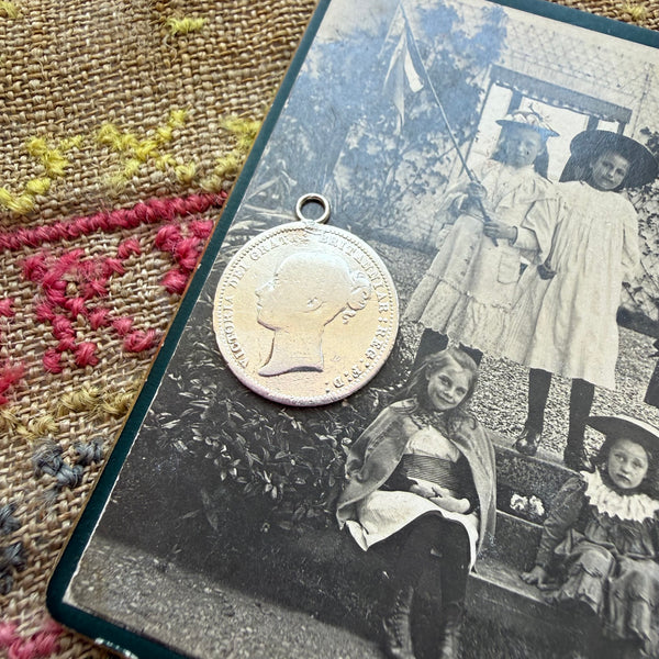 Victorian Auntie Love Token Charm
