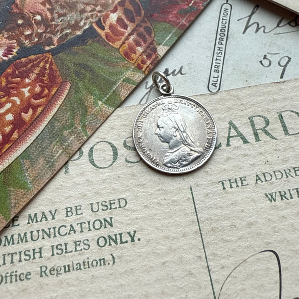 Victorian AG Love Token Charm
