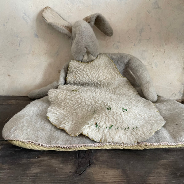 1920s Pyjama Rabbit Case