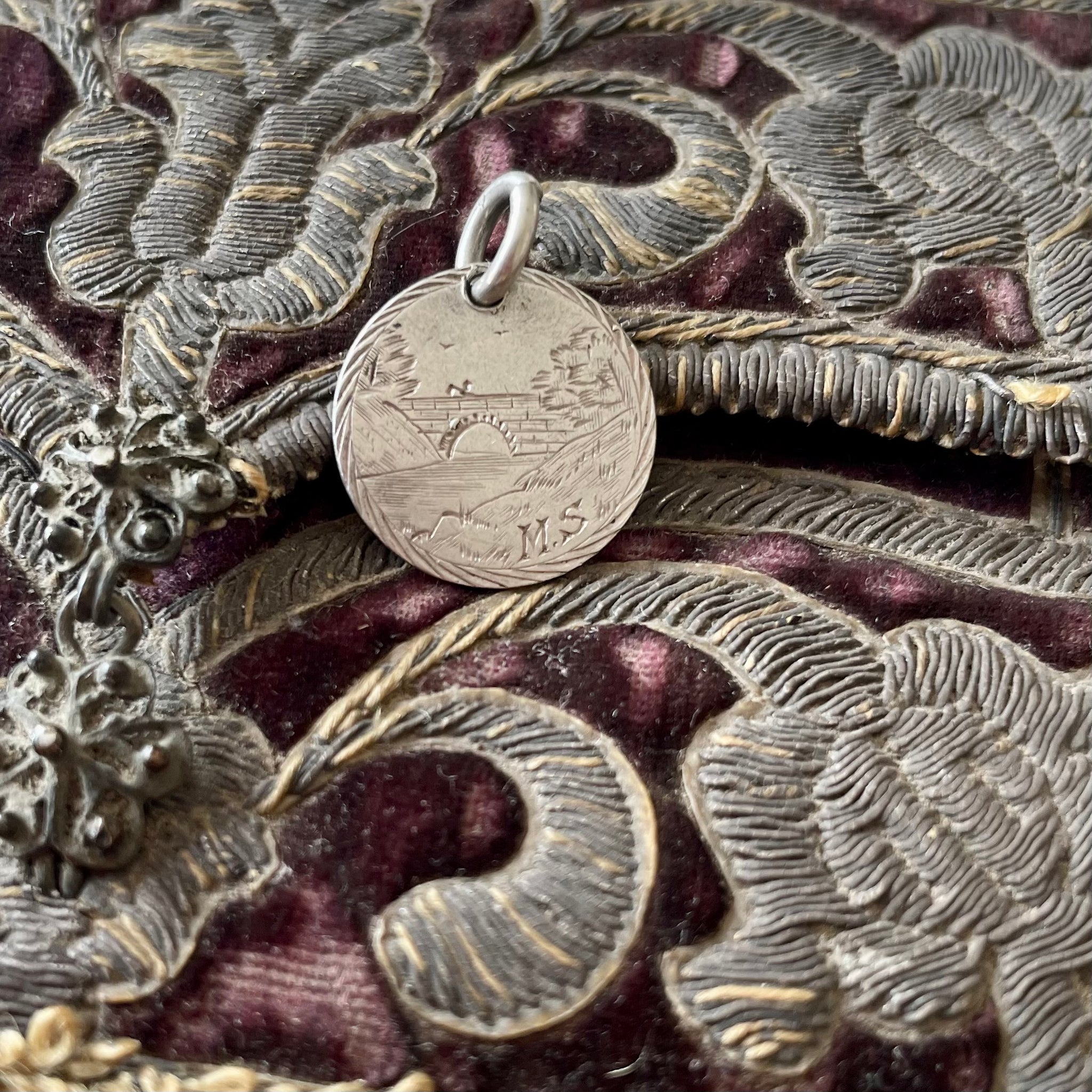 Victorian Pictorial M.S Love Token