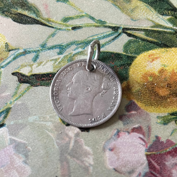 Victorian Annie Love Token Charm