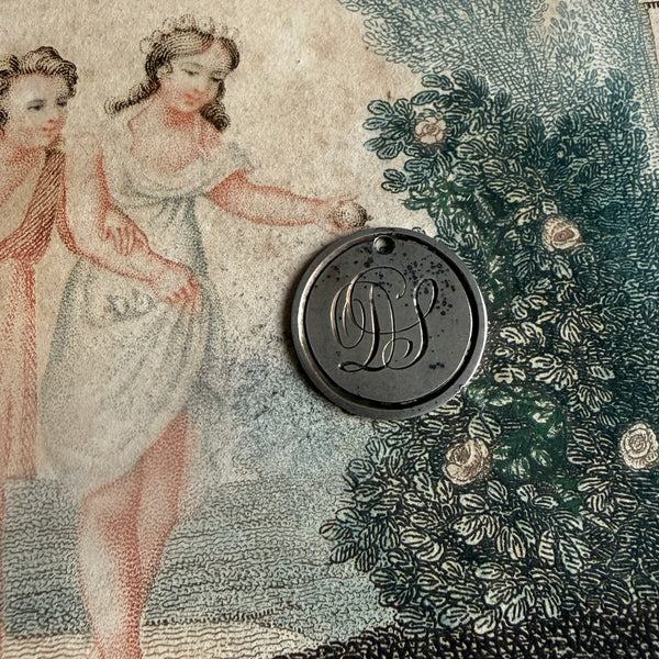 Victorian DS Love Token Charm