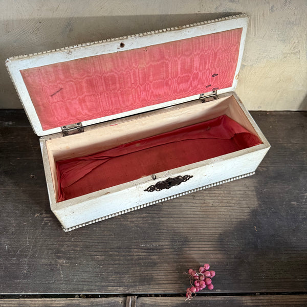 Antique Worn White Box