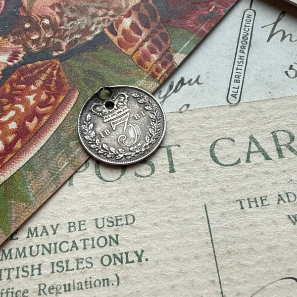 Victorian EAW Love Token Charm