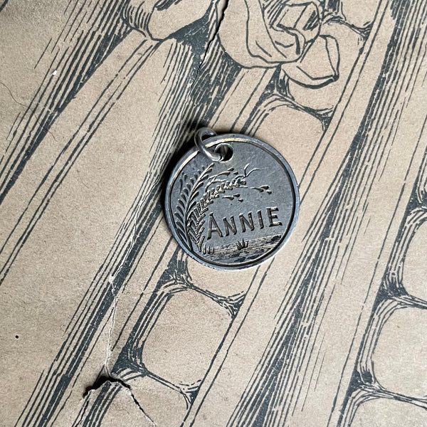 Victorian Annie Pictorial Love Token