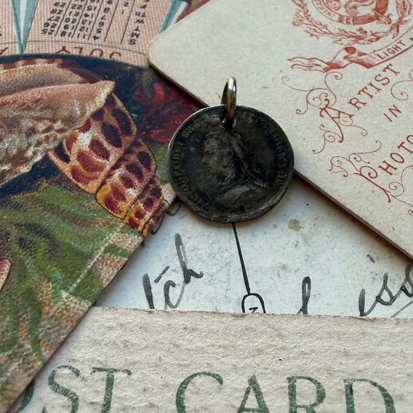 Victorian Leslie Love Token Charm
