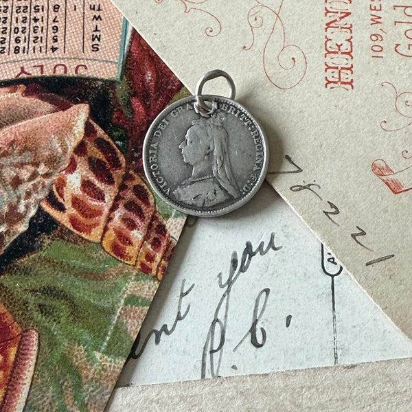 Victorian Little Winnie Love Token Charm