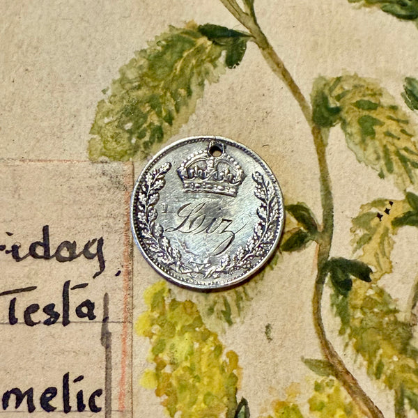 Victorian Leiz Love Token Charm