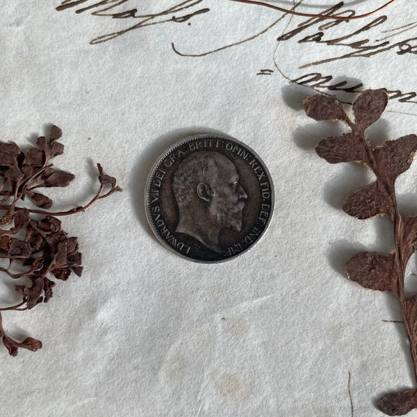 Crest Pictorial Love Token Charm