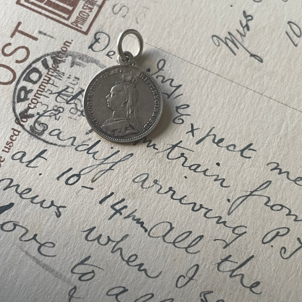 Victorian Auntie Bessie Love Token Charm