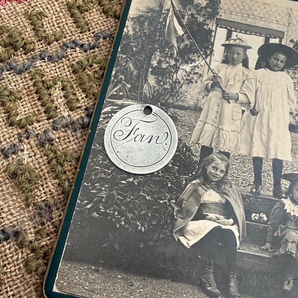 Victorian Fan Love Token Charm
