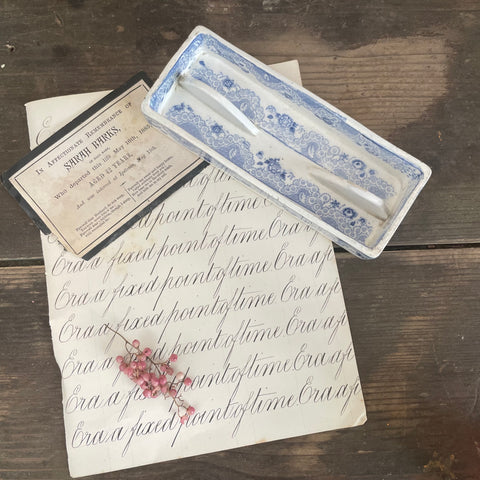 Victorian Ceramic Pen Tray
