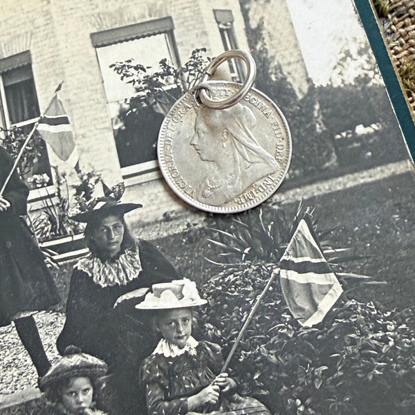 Victorian Jack Boat Love Token Charm