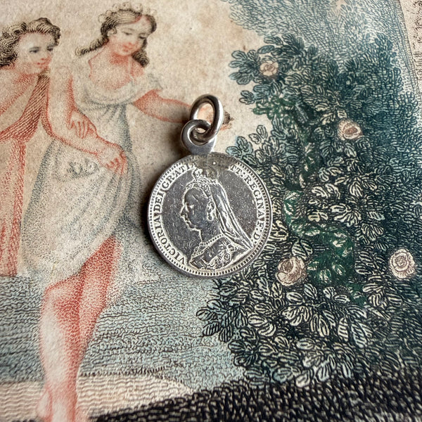 Victorian Flo Love Token Charm