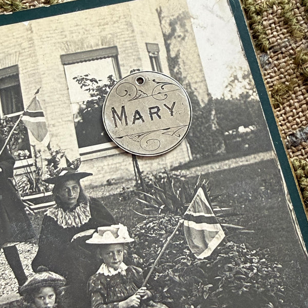 Victorian Mary Love Token Charm