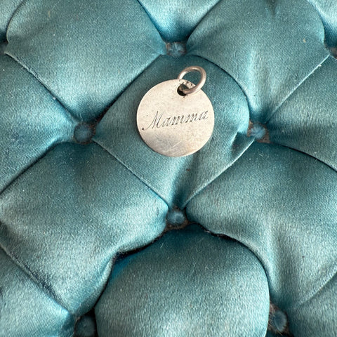 Victorian Mamma Love Token Charm