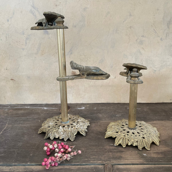 Antique Brass Stand Hand Paper Clips