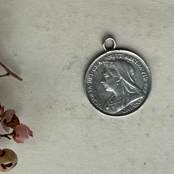 Victorian Mimi Love Token Charm