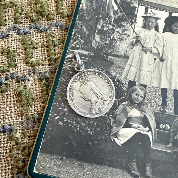 Victorian Cissie Love Token Charm