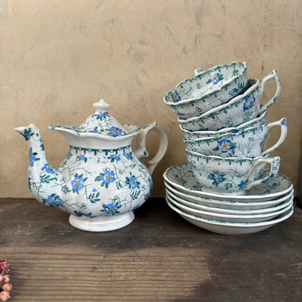Antique Childs Tea Set