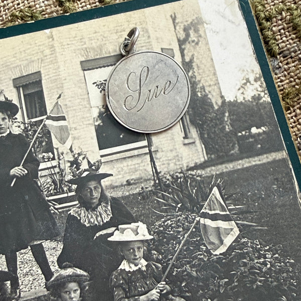 Victorian Sue Love Token Charm