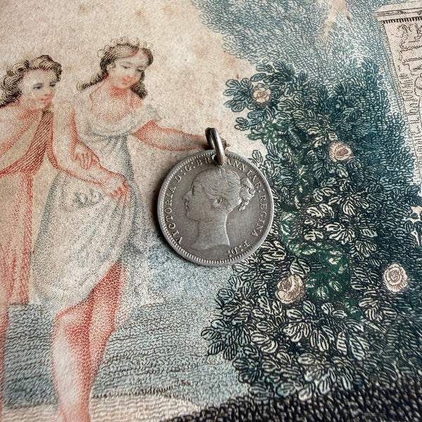 Victorian David Love Token Charm