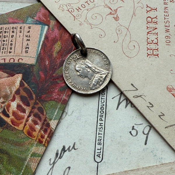 Victorian Jenny Love Token Charm