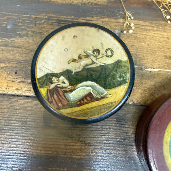 Antique Beautiful Snuff Box