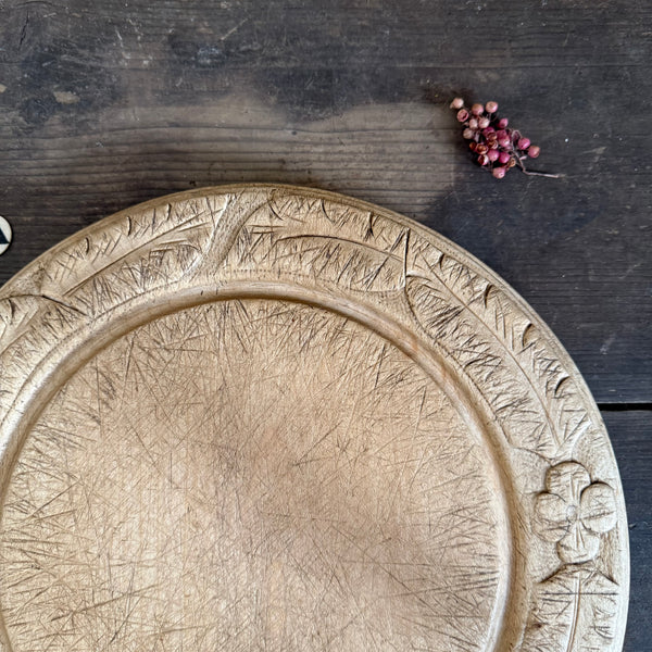Antique Floral Bread board