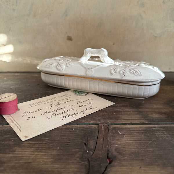 Antique Floral Toothbrush/Razor Dish