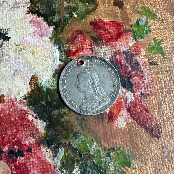 Victorian Cam Love Token Charm