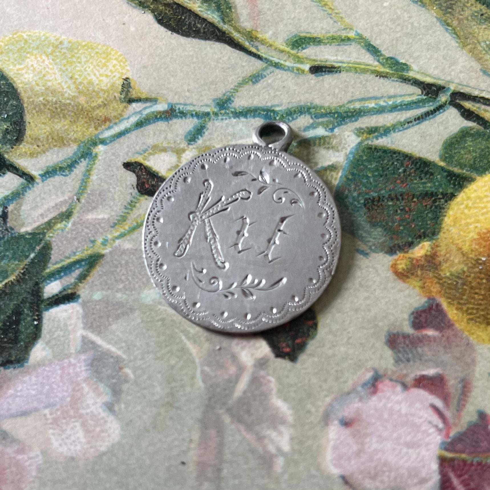 Victorian Kit Love Token Charm
