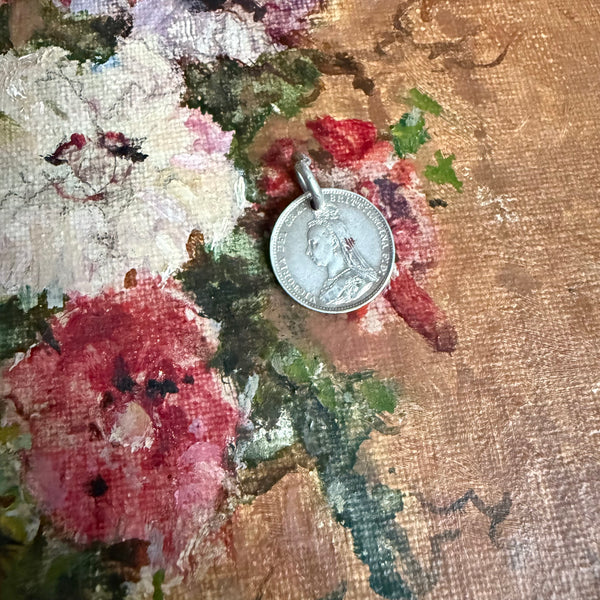 Victorian Mary Love Token Charm