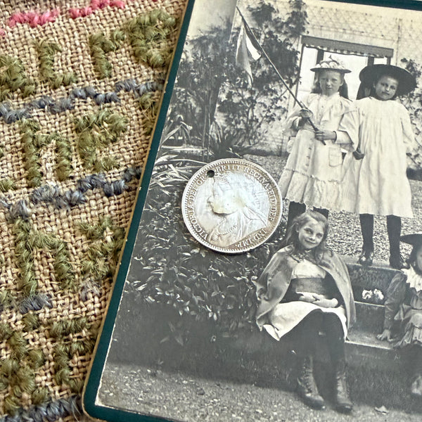 Victorian BC Love Token Charm