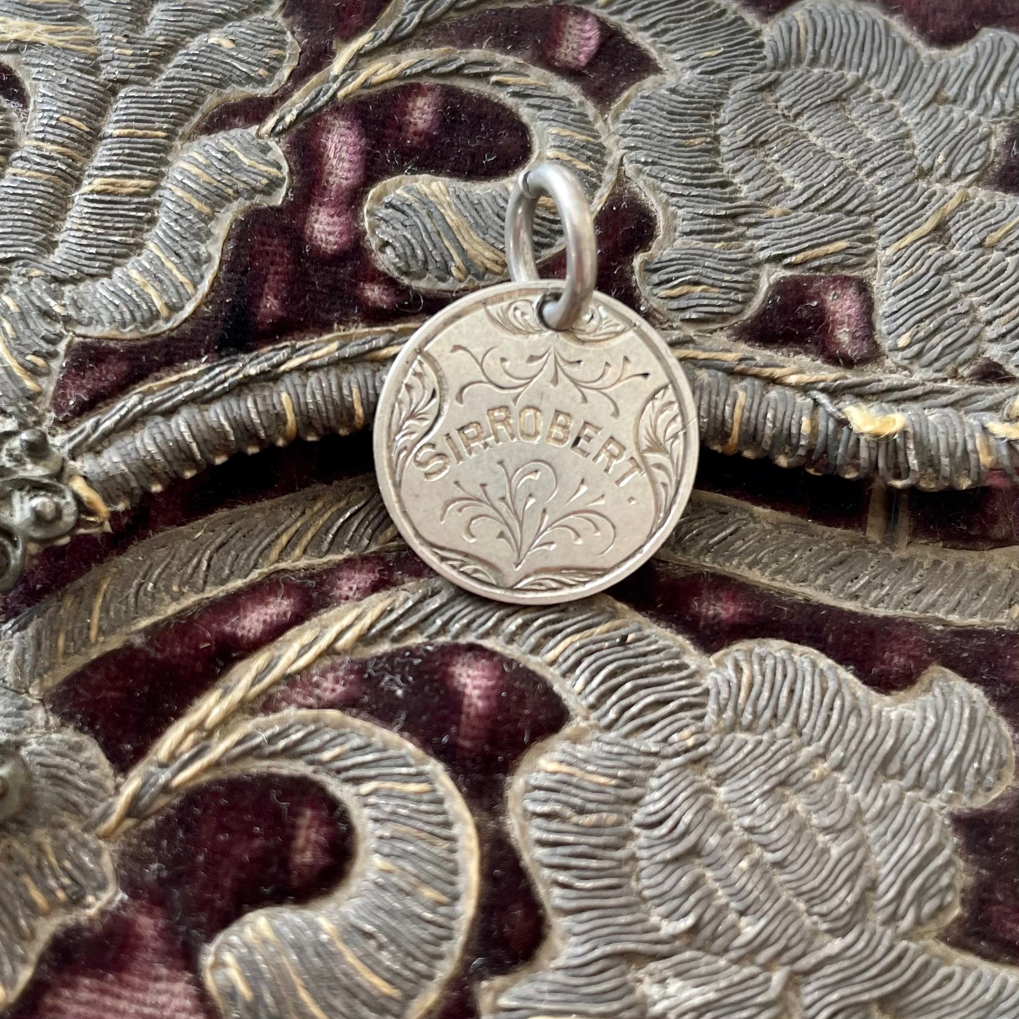 Victorian Sir Robert Love Token