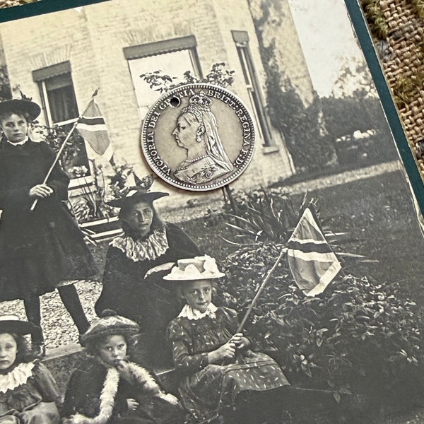 Victorian Mary Love Token Charm